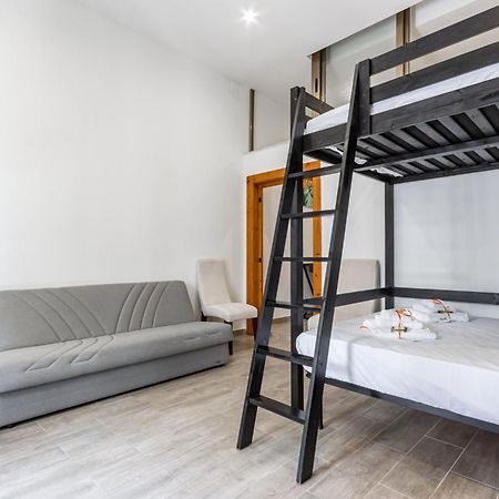 San Nicola Apartments By Rentbeat Bari Ngoại thất bức ảnh