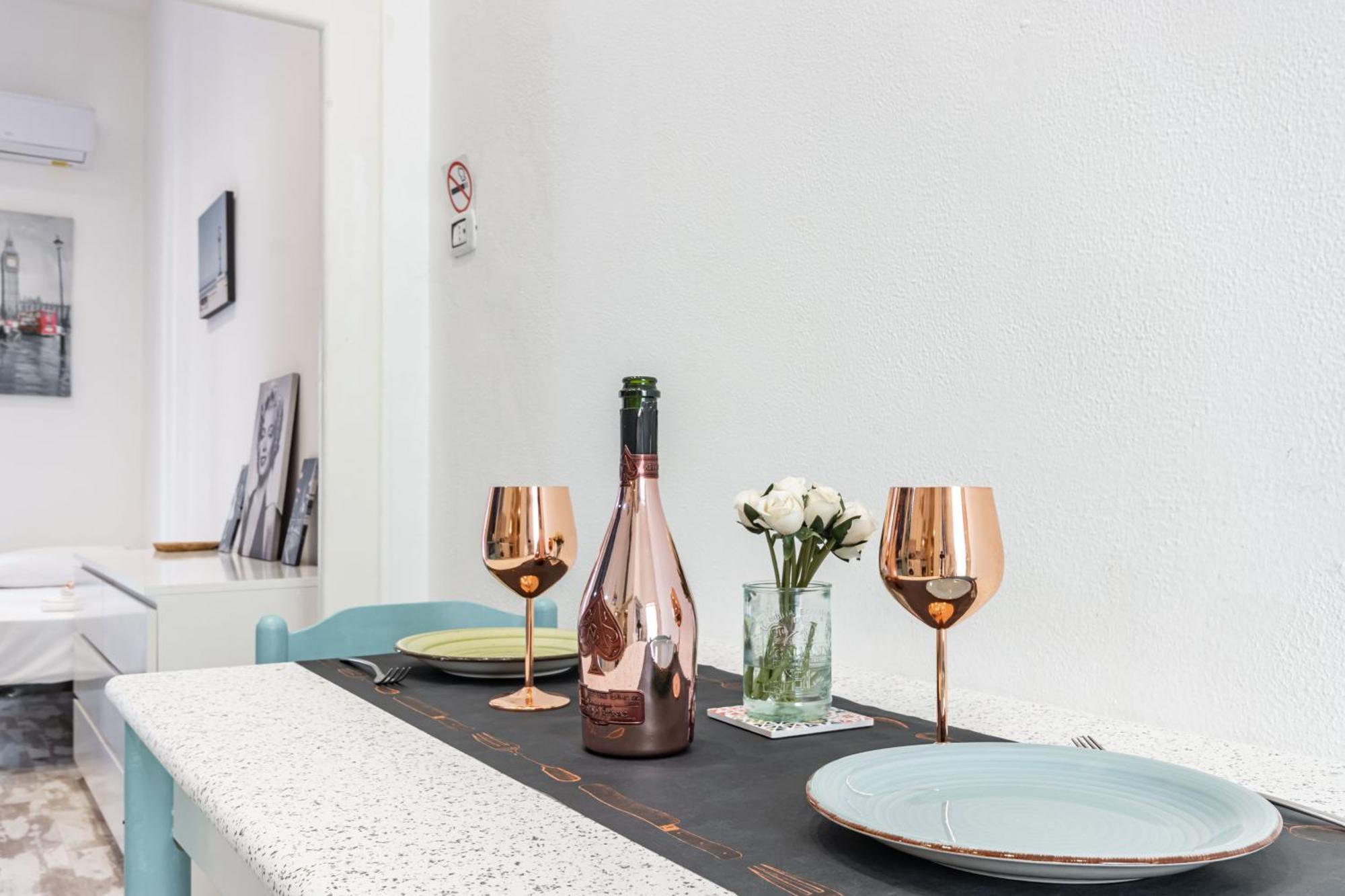 San Nicola Apartments By Rentbeat Bari Ngoại thất bức ảnh